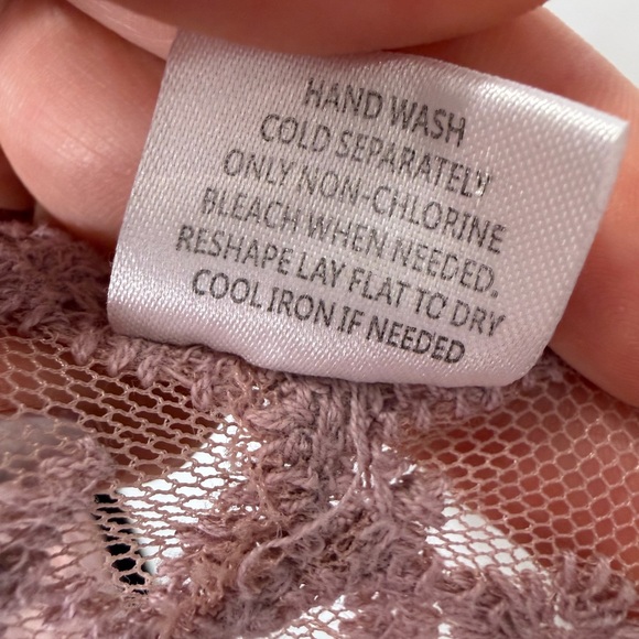 Anna-Kaci Women's Embroidered Floral
Butterfly One
Size Fits Most, Mauve - Picture 5 of 7